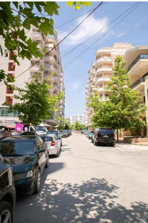 Sea View Apartment Vlorë Exteriör bild